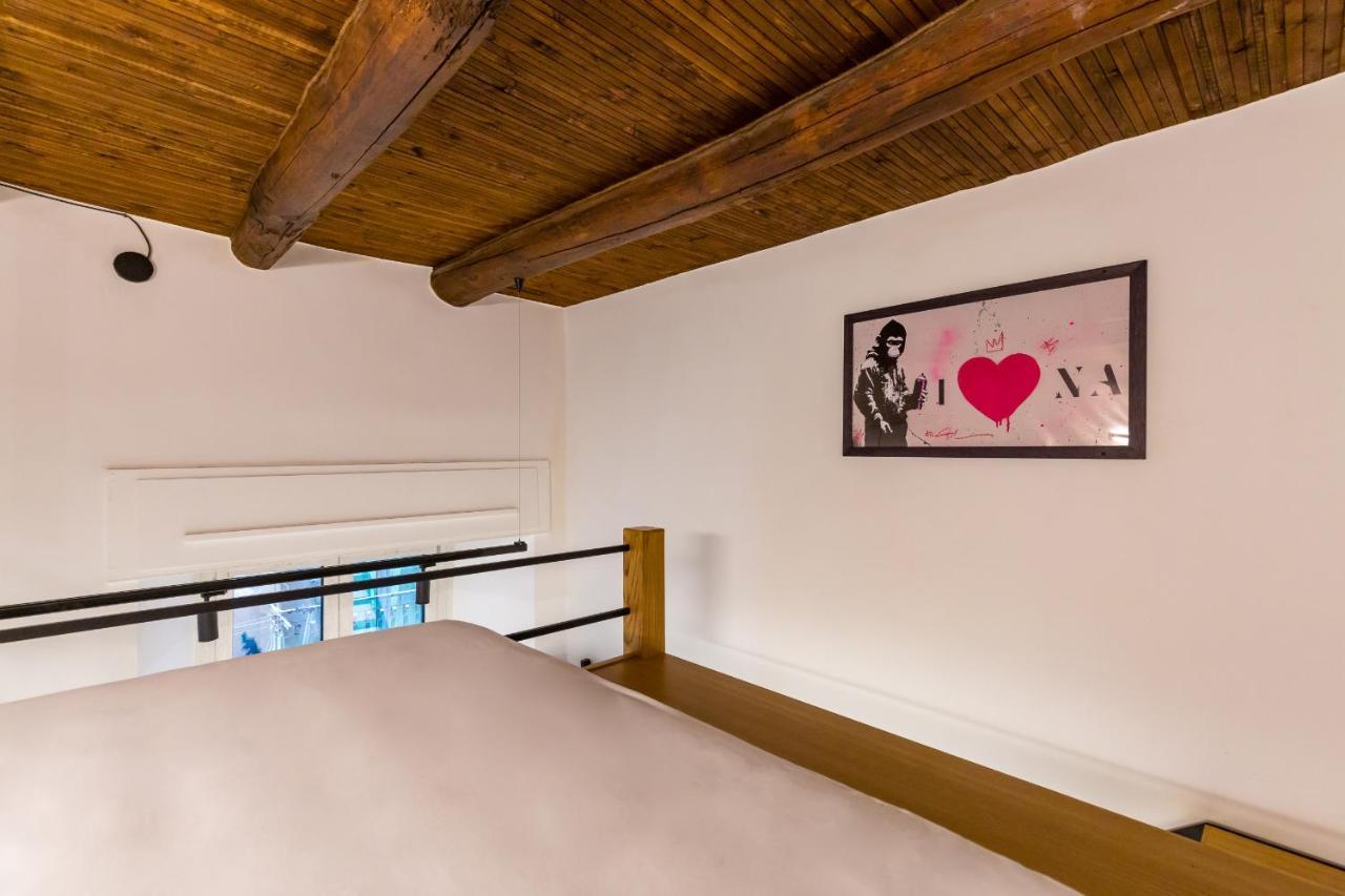 Napoli Street Art Rooms By Wonderful Italy Exterior photo