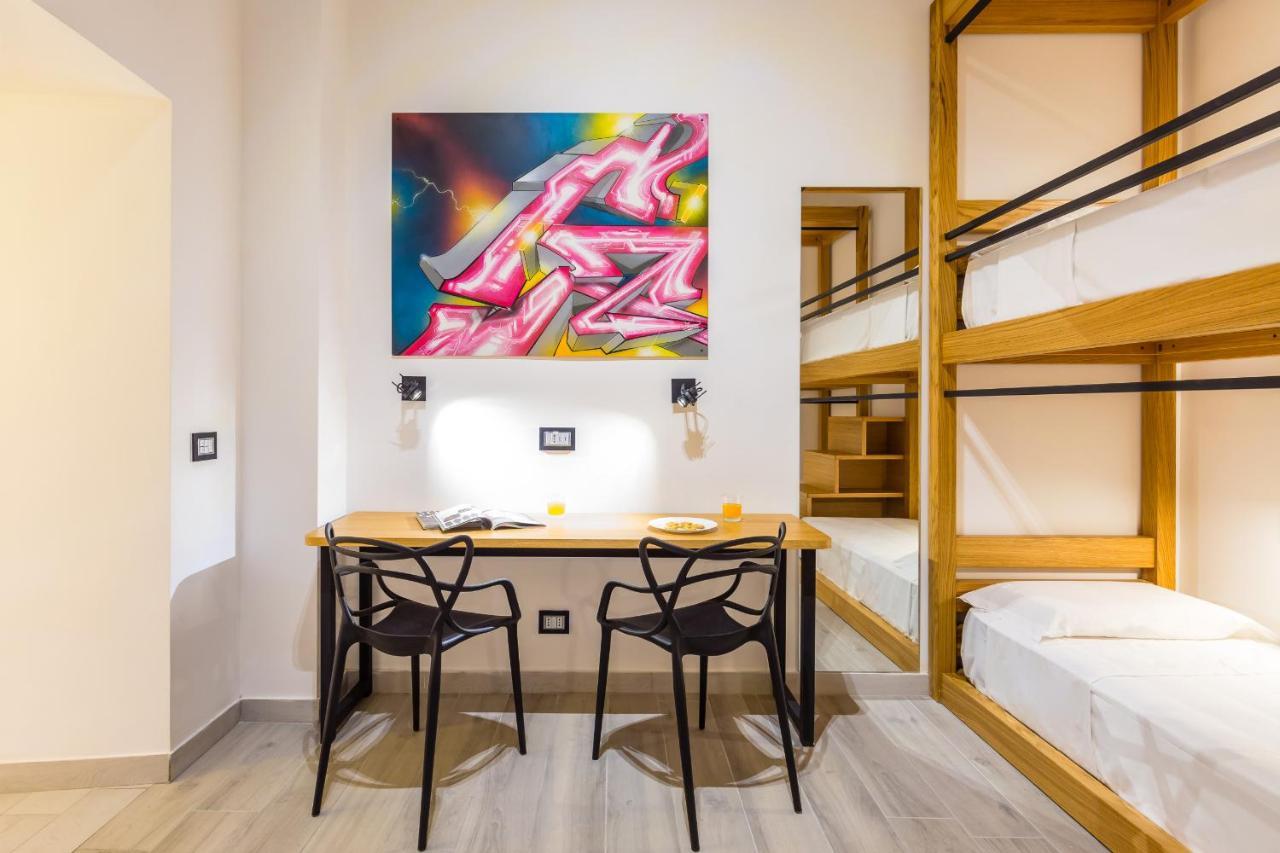 Napoli Street Art Rooms By Wonderful Italy Exterior photo